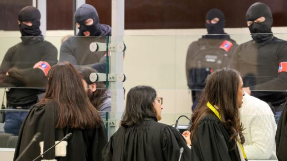 النيابة العامة تطالب بالسجن المؤبد في حق صلاح عبد السلام على خلفية اعتداءات بروكسل