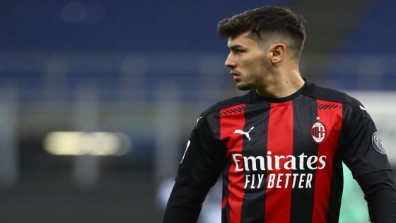 MILAN, ITALY - MARCH 03: Diaz Brahim of AC Milan looks on during the Serie A match between AC Milan and Udinese Calcio at Stadio Giuseppe Meazza on March 03, 2021 in Milan, Italy. (Photo by Marco Luzzani/Getty Images)