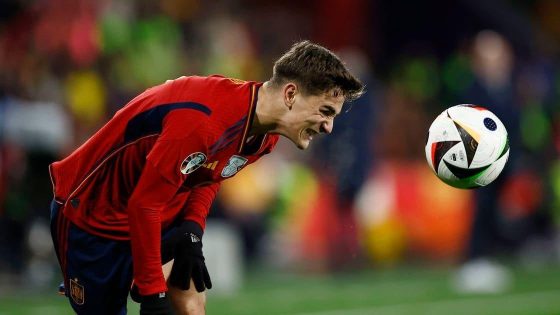إصابة “خطيرة” قد تنهي موسم نجم برشلونة ومنتخب إسبانيا