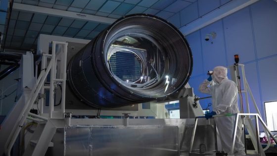 علماء ينجحون في إنتاج أكبر كاميرا رقمية لعلم الفلك في العالم