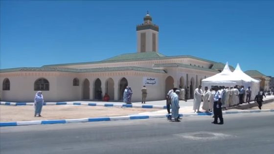 مسجد “البيعة” بالداخلة.. معلمة دينية في خدمة التأطير الروحي للمواطنين