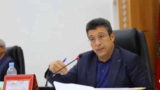 أكوام من الأزبال “تترعرع” بشواع فاس والعمدة البقالي لـ”فايس بريس”: آليات متلاشية وعمال صامدون