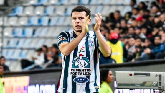 أسامة الإدريسي “أسد مغربي” يتوج بلقب دوري أبطال “الكونكاكاف”