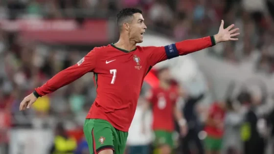 كريستيانو رونالدو يسجل هدفا مذهلا أمام بولندا