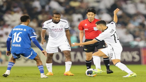 الاتحاد الآسيوي يراجع أداء حكم مباراة السد والهلال