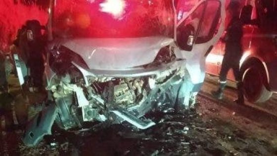 حادث مروع بالدار البيضاء: شاحنة تصطدم بمحطة الطرامواي وتخلف خسائر فادحة