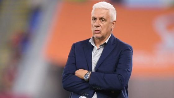الجيش الملكي يعلن انفصاله عن المدرب هوبير فيلود