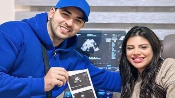 الممثلة المغربية فاطمة الزهراء لحرش تعلن عن جنس جنينها