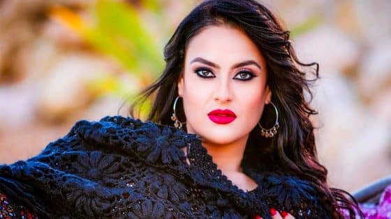 الممثلة المغربية فاطمة الزهراء بناصر تعلن غيابها عن دراما رمضان