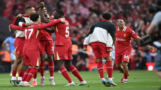 الدوري الإنجليزي .. ليفربول يحسم لقبه العشرين ويعادل الرقم القياسي