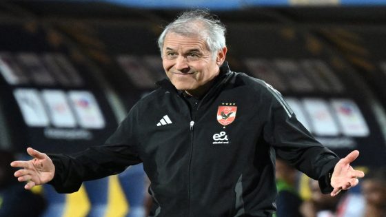 الأهلي المصري يستغني عن خدمات مدربه السويسري مارسيل كولر