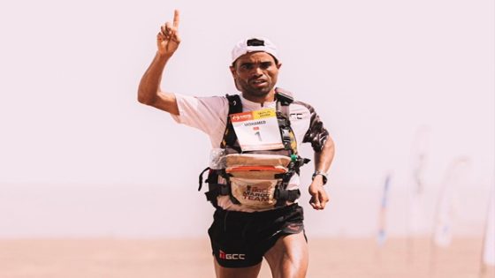 العداء المغربي المرابطي يتوج بلقب ماراطون الرمال