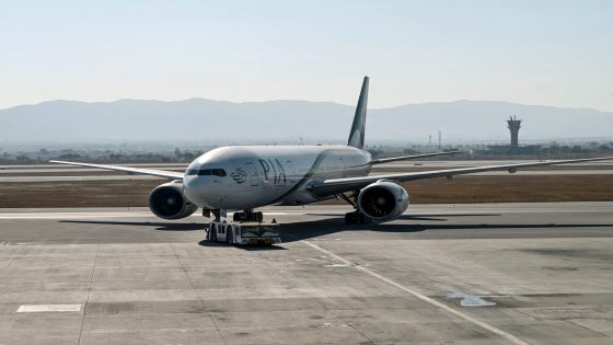 باكستان تعيد فتح مجالها الجوي بعد وقف إطلاق النار مع الهند