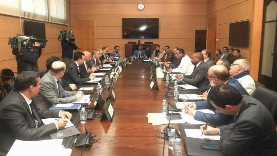 اجتماع بين وزارة التربية الوطنية والنقابات التعليمية الأكثر تمثيلية يبحث تتبع تنزيل اتفاقي دجنبر 2023