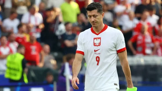 ليفاندوفسكي يعود إلى قائمة منتخب بولونيا