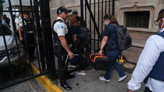 غواتيمالا.. مداهمات واعتقالات بعد فرار 20 سجينا من سجن شديد الحراسة