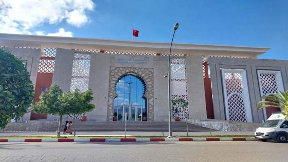 بعد بث مُسيء: النيابة العامة تتابع “ميمي” ناشطة الفايسبوكية بخنيفرة في حالة سراح إثر اتهامها بالإساءة للدرك الملكي.