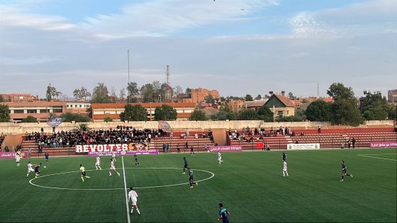 شباب أطلس خنيفرة يحقق فوزا مستحقا على شباب بن جرير بثنائية نظيفة