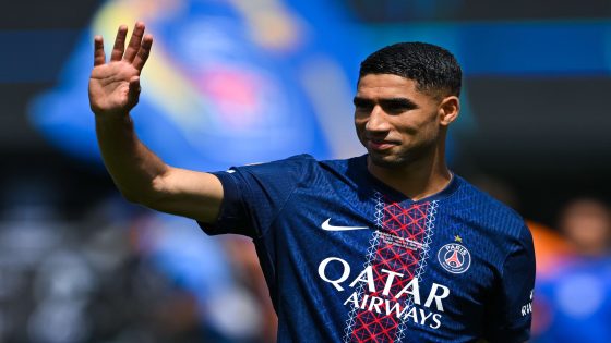 عودة نجم “الأسود”: أشرف حكيمي يستأنف التدريب الفردي في باريس سان جيرمان