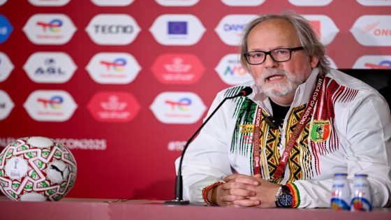 مدرب مالي: “معركة الربع ضد السنغال لن تكون سهلة، لكن لدينا حظوظنا للفوز”