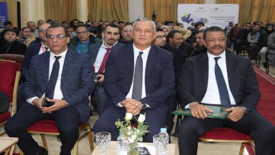 تاونات: قافلة جهوية لاستعراض فرص الاستثمار وتحفيز المقاولات تفعيلاً للرؤية الملكية السامية