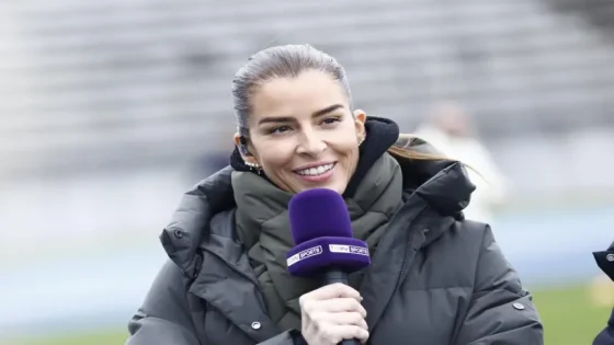 بعد نهائي “الكان”.. مذيعة “بي إن سبورت” فانيسا لو موين تعلن اعتزال تغطية كرة القدم