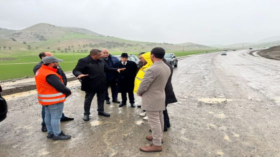 الروينة ديال الشتاء في تاونات.. السلطات مشمرة على دراعها والآليات خدامة ليل ونهار باش تفك العزلة وتعتق الأسر المتضررة بتوجيهات عامل إقليم