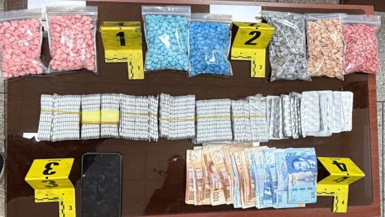 طاح فالفخ.. البوليس والديستي ديال فاس شدو “بزناس” فمحطة التران جايب معاه كثر من 7 آلاف حبة دالقرقوبي