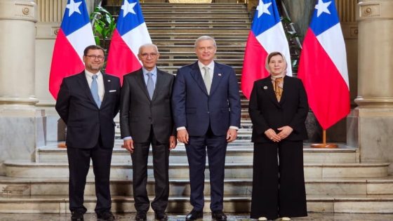 رئيس جمهورية الشيلي يستقبل راشيد الطالبي العلمي