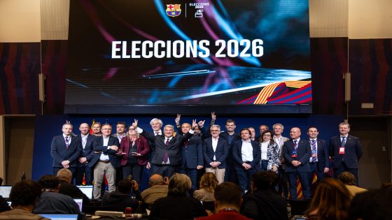 إعادة انتخاب خوان لابورتا رئيسا لنادي برشلونة لخمس سنوات جديدة