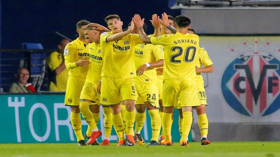 Soccer Football - La Liga Santander - Villarreal vs Real Madrid - Estadio de la Ceramica, Villarreal, Spain - May 19, 2018 Villarreal's Samu Castillejo celebrates scoring their second goal with team mates REUTERS/Heino Kalis