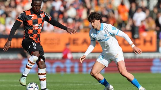 بطولة فرنسا لكرة القدم .. لوريان يعيد أولمبيك مرسيليا إلى سكة الهزائم