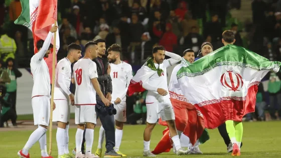 المنتخب الإيراني يغادر إلى كأس العالم 2026 وسط أجواء سياسية مشحونة في طهران