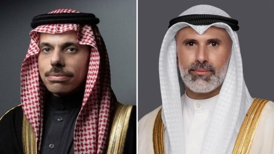 وزيرا خارجية الكويت والسعودية يبحثان تطورات الأحداث الراهنة في المنطقة