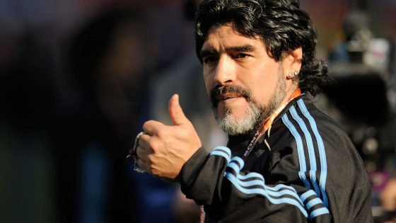 المتهم الرئيس في محاكمة مارادونا: “الشخص الوحيد الذي سيدافع عني هو دييغو”