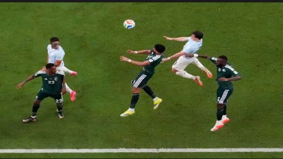 المنتخب السعودي يفرض التعادل على أوروغواي في بداية المونديال