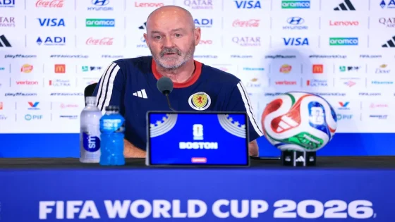 مدرب أسكتلندا: المغرب يمتلك مقومات التألق وبلوغ المربع الذهبي في مونديال 2026