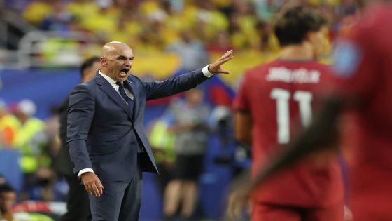 رسميا.. البرتغال تقيل روبيرتو مارتينيث بعد صدمة مونديال 2026