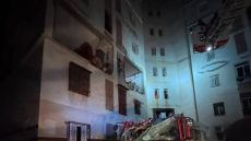 إصابة 23 شخصا في حريق وانفجار داخل عمارة سكنية بالجزائر