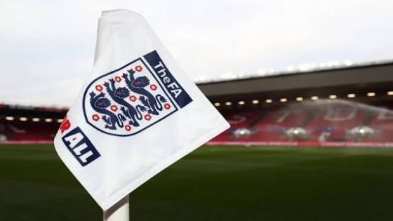 الاتحاد الإنجليزي يشدد العقوبات على السلوك التمييزي داخل الملاعب