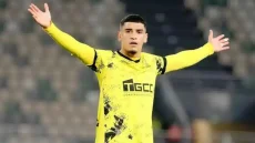 رسميا .. الأهلي المصري يتعاقد مع المغربي سفيان بن جديدة