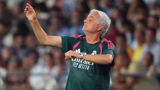 مورينيو يؤكد أن نجوم ريال مدريد قادرون على الانسجام معا