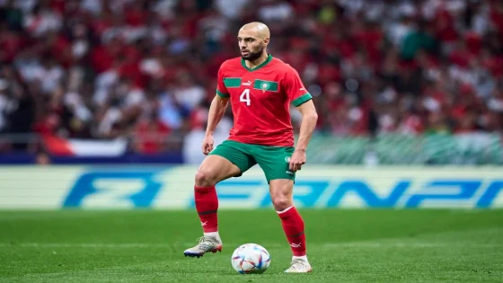 أمرابط يعلن قرارا مفاجئا بشأن مستقبله مع الأسود