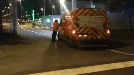 فرنسا.. 19 جريحا في اصطدام حافلة بقطار عند مدخل نفق المانش