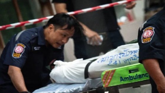 مراهق يقتل شخصا طعنا ويجرح اثنين في مدرسة بولندية