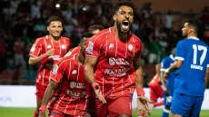 البطولة الوطنية الاحترافية .. الكوكب المراكشي والدفاع الحسني ينهيان المواجهة على إيقاع التعادل